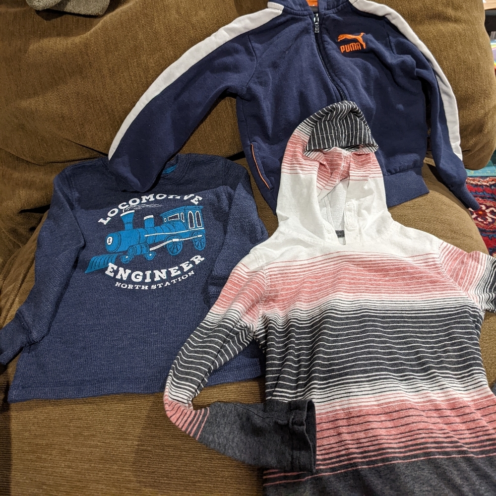 4T long sleeved lot